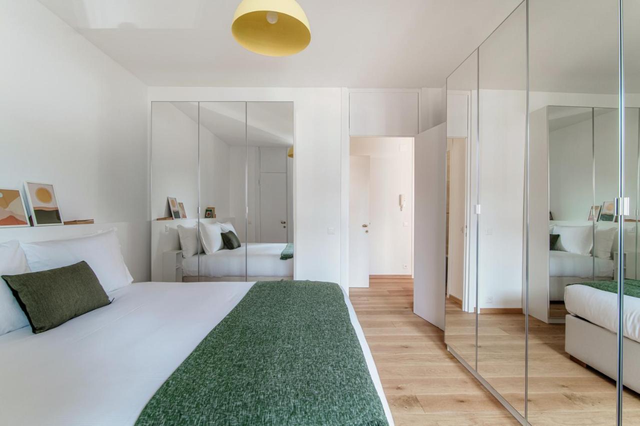 Palace Apartment By Quokka 360 - 2 Minutes From Lugano Lido Екстериор снимка
